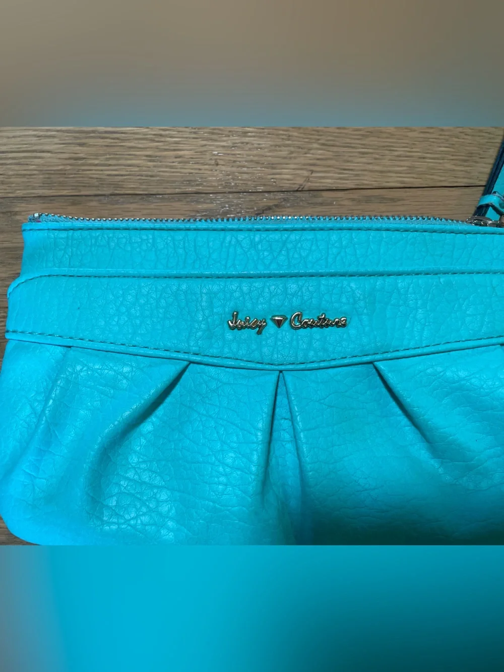 NWOT - Juicy Couture Aqua Teal Pleated Faux Leather Wristlet Clutch